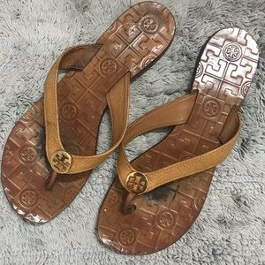 Tory Burch “Thora” size 9